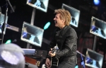 Bon Jovi po 20 letech v Česku vítal déšť a plný stadion