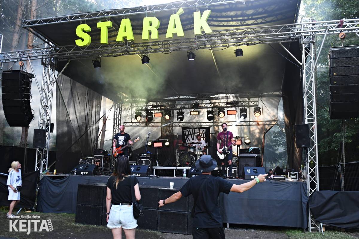Druhý den na Starák Festu vystoupili Elektrïck Mann, Totální nasazení nebo SPS