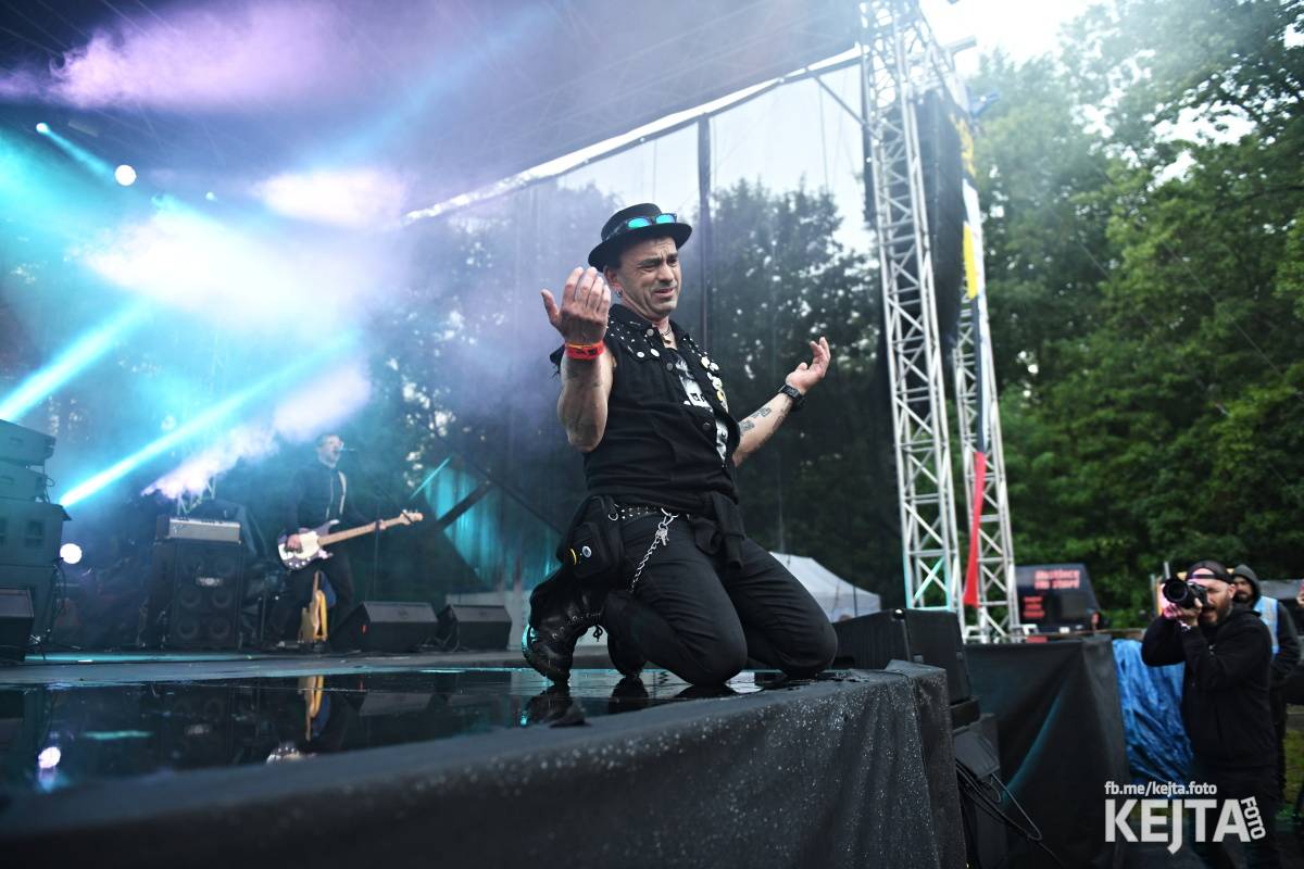 Punk's not dead, vy volové! Tři sestry do Ledáren pozvaly UK Subs, S.P.S. i tribute Plexis