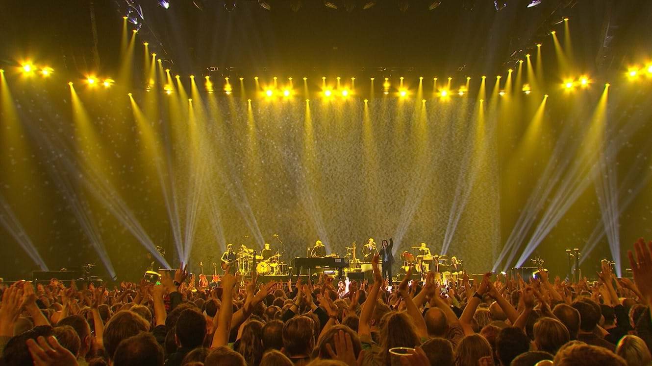 RECENZE: Nick Cave v záznamu koncertu z Kodaně nabízí tlukot svého srdce