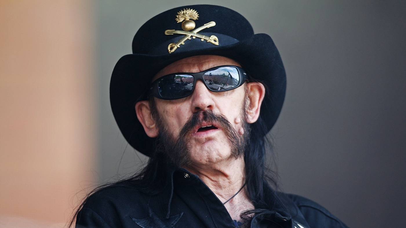 Lemmy byl Motörhead, kapela oficiálně končí. Jak vzpomínají Ozzy Osbourne,  Slash, Alice Cooper a další? | iREPORT – music&style magazine
