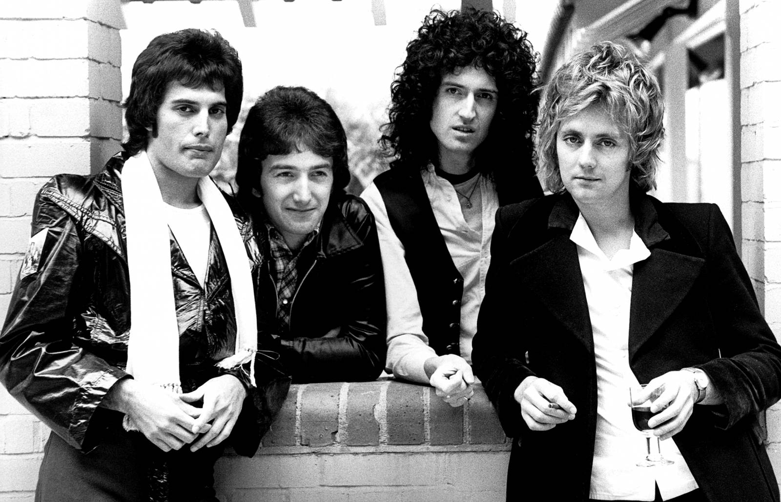 TOP 7 nejzásadnějších skladeb Queen: Sportovní hymny, experimenty i epické  hity | iREPORT – music&style magazine