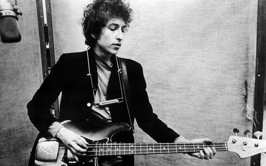 TIPY NA VÁNOČNÍ HUDEBNÍ DÁRKY (II.): Lístky na Boba Dylana, Colours Of Ostrava nebo živá Jana Kirschner