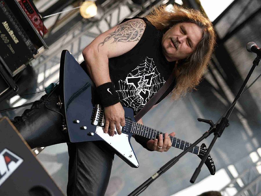 ANKETA 40 let metalu (IV.) Vzory Arakainu byli Slayer i Pantera, pro české bubeníky hlavně Metallica