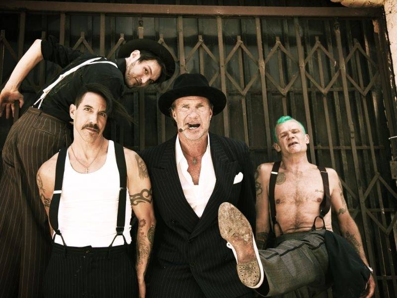 HITPARÁDY (52.): Co nedokázali Red Hot Chili Peppers ve světě, zvládli u nás: Po deseti letech vedou žebříček!