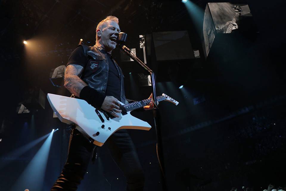 VIDEO: Takhle šíleně to vypadalo, když hrála Metallica pro 1,6 milionu fanoušků v Rusku v roce 1991
