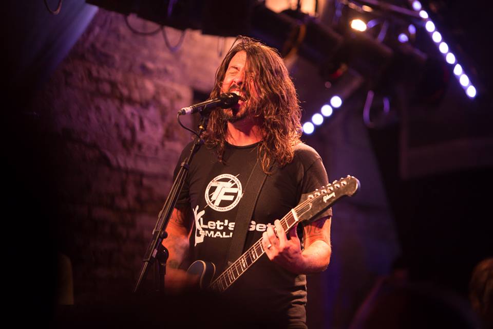 AUDIO: Poslední zastávka Foo Fighters na cestě k novému albu